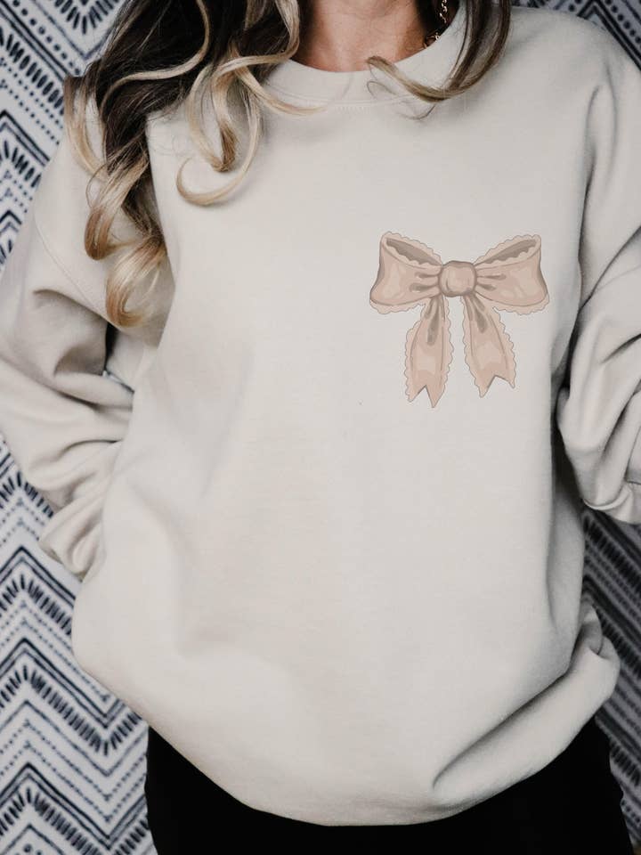 Front Porch Boutique - Wholesale Graphic Sweatshirt - Women's - Duck The Halls Sweatshirt 1