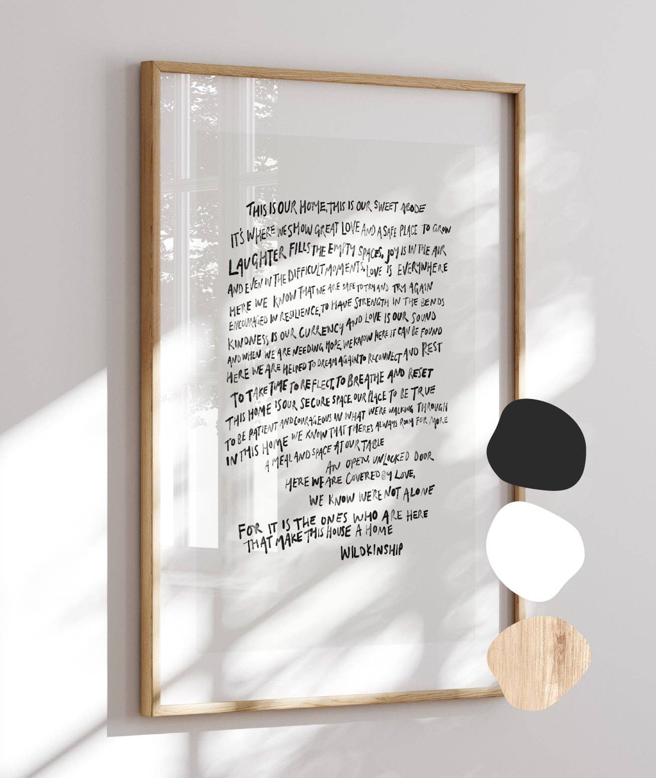 Wildkinship - Venta al por mayor Ilustración - 'Esta es nuestra casa' 1ª Edición Impresión sin marco en Blanco y Negro1