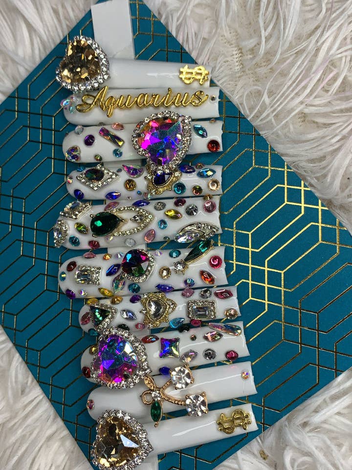 Conjunto de aniversário por atacado de PRESSEDONCLASSY