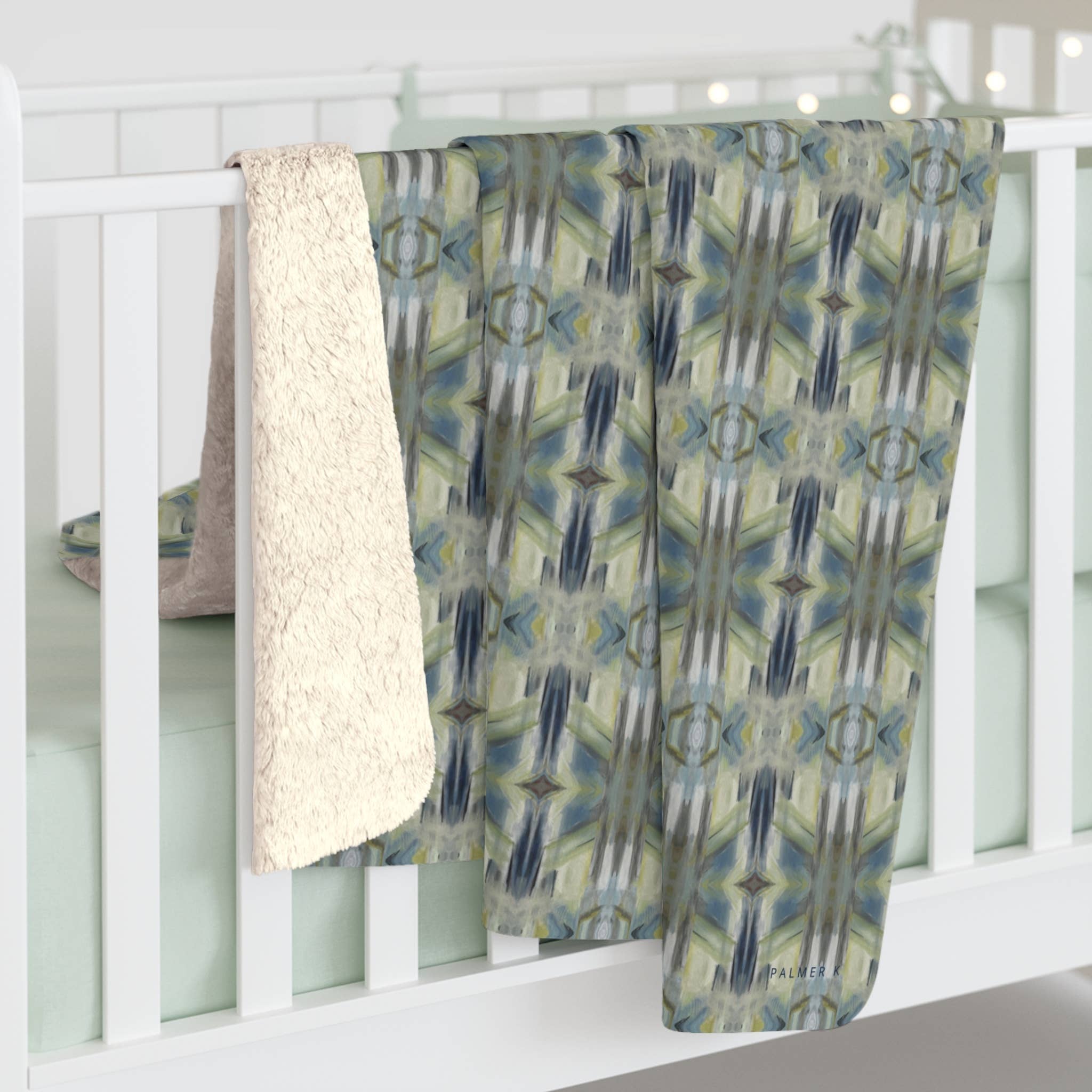 PALMER K Designs - Wholesale Throw Blanket - Sherpa Throw / Blanket: Geometric (BMW/P7)3