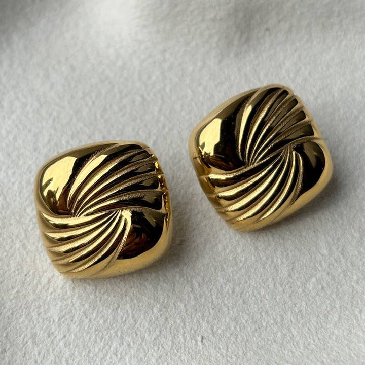 Angels Whisper Accessories - Wholesale Stud/Post Earrings - Lisa Square Statement Earrings0