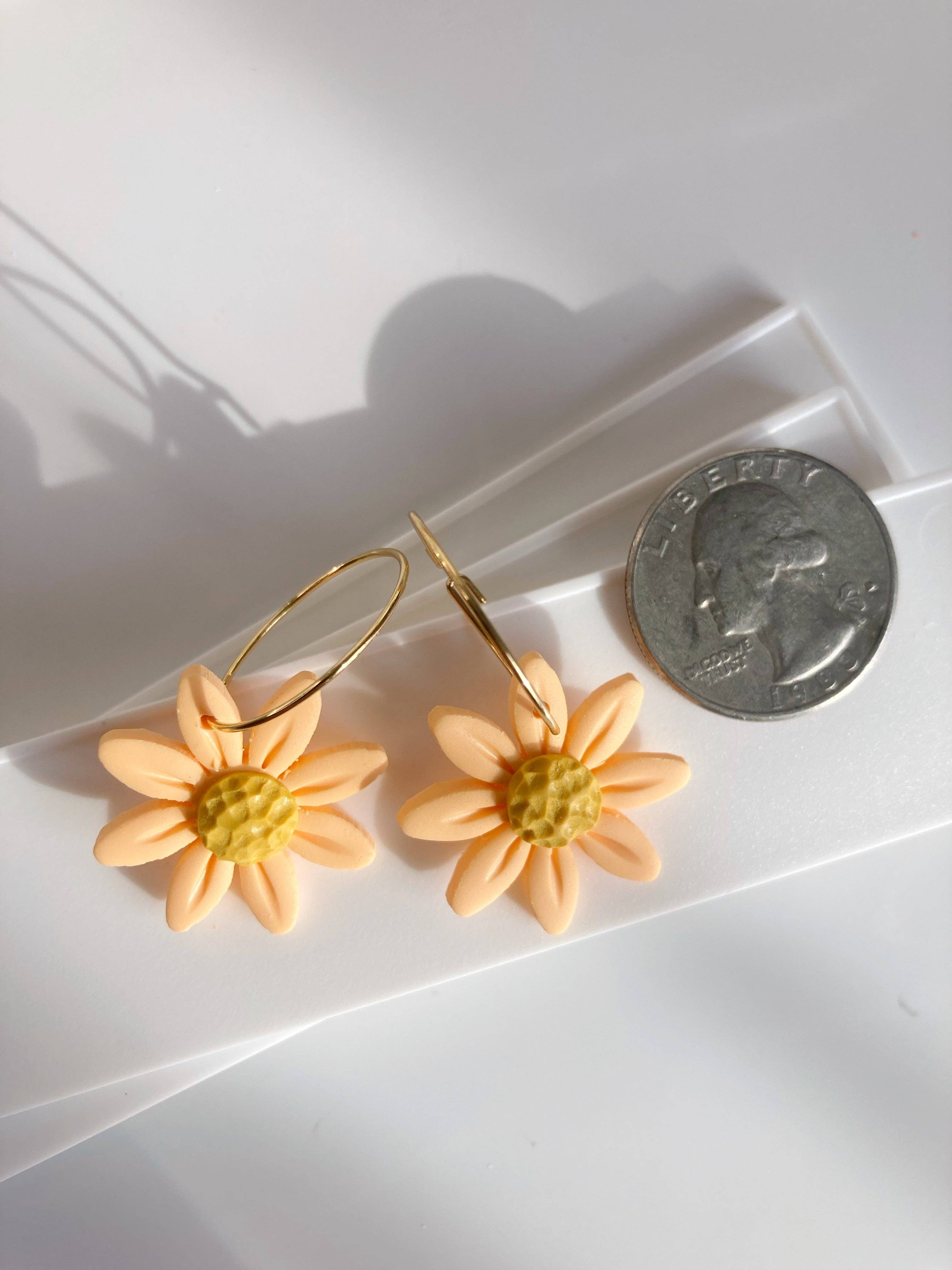 KaoLee Shop - Wholesale Dangle Earrings - Spring Daisy Hoop Earring13