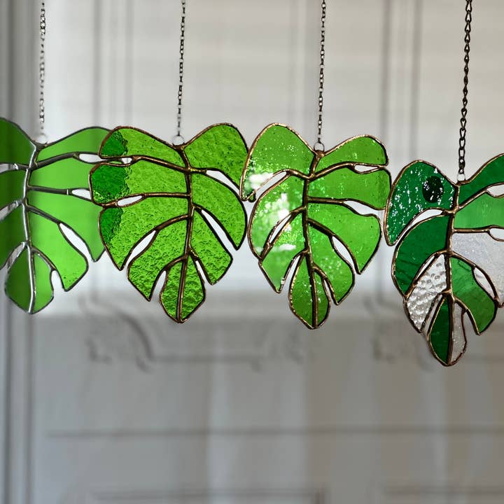 Inspiration By CDA - Venta al por mayor Atrapasoles - Atrapasol de Vidrio Teñido con Hojas de Monstera, Diseños Surtidos7