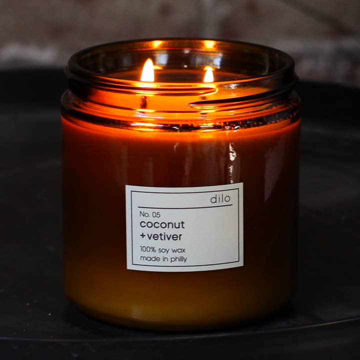 No. 05 Coconut + Vetiver Candle - 3 Sizes for wholesale by dilo
