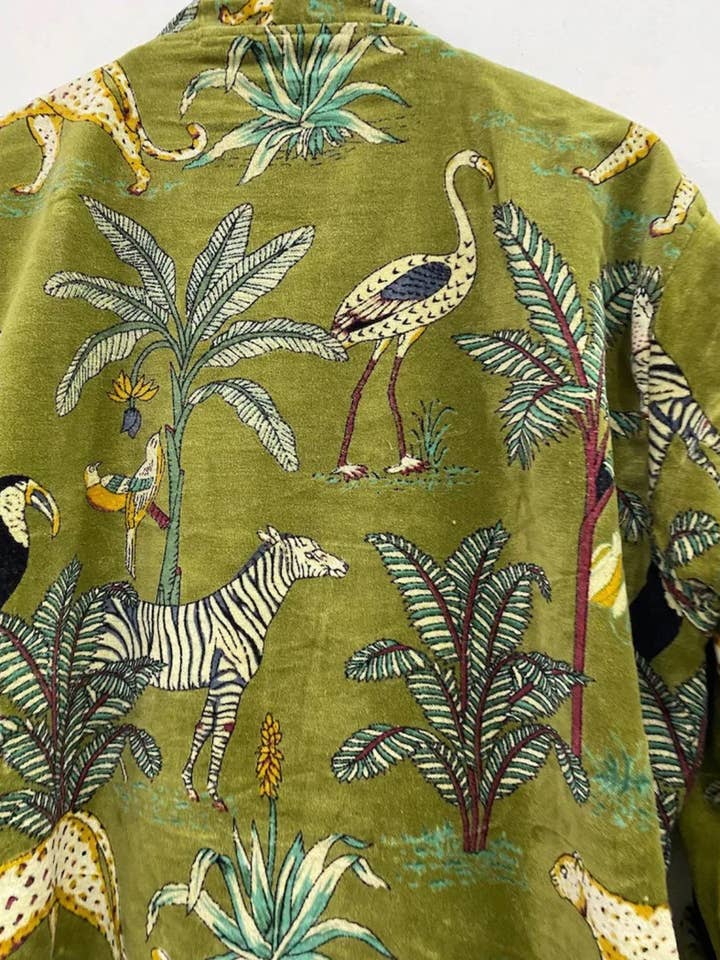 GYPSY STUDIO – wholesale Robe – Women's – Green Jungle Print Velvet Kimono Robes, Morning Tea Velvet