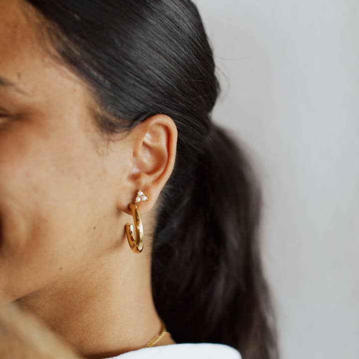 BELJOY – Engroshandel Ørestikkere – Dottie Pearl Ørestikker2