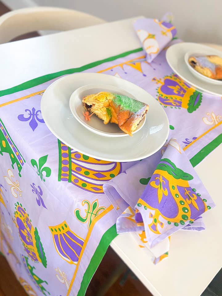 Mardi Gras Crown Table Runner for wholesale by Mardi Gras Creations