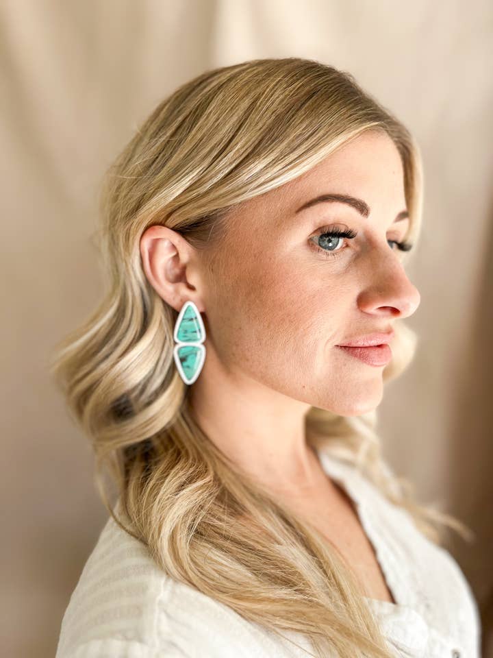 De Triana voor wholesale door The Raw Creative