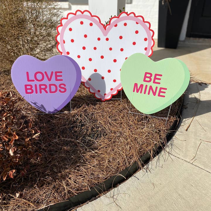 Lovely Reese - Venta al por mayor Letreros de exterior - Letreros de jardín con patrón de corazón4