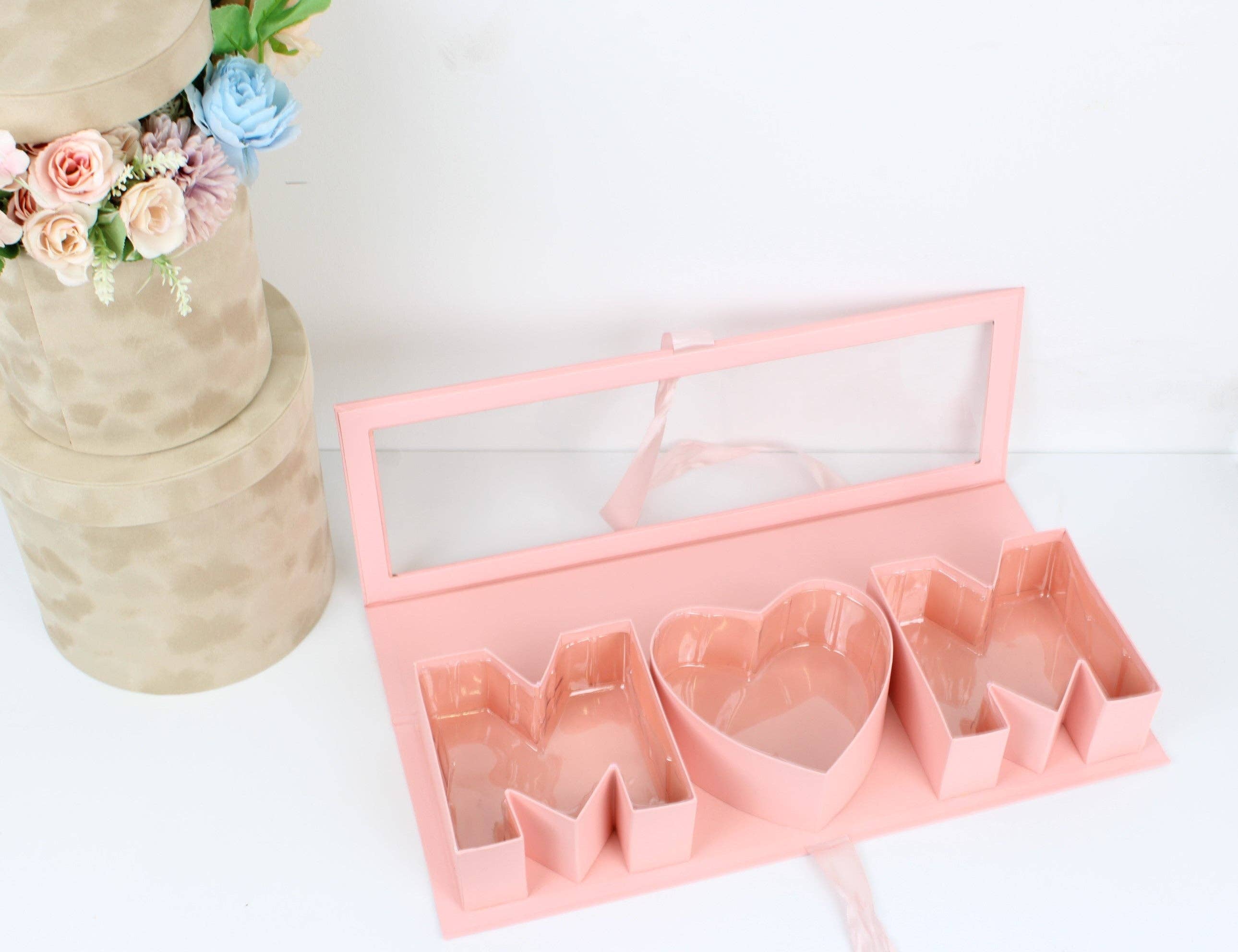 Elegant Design Supply – wholesale Presentbox – MOM fyllbar blomlåda med klar PVC-topp, plastfoder och satinband9