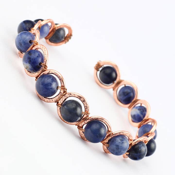 Copper & Sodalite Crystal Bracelet for wholesale by El'Cobre-Ecozonelifestyle