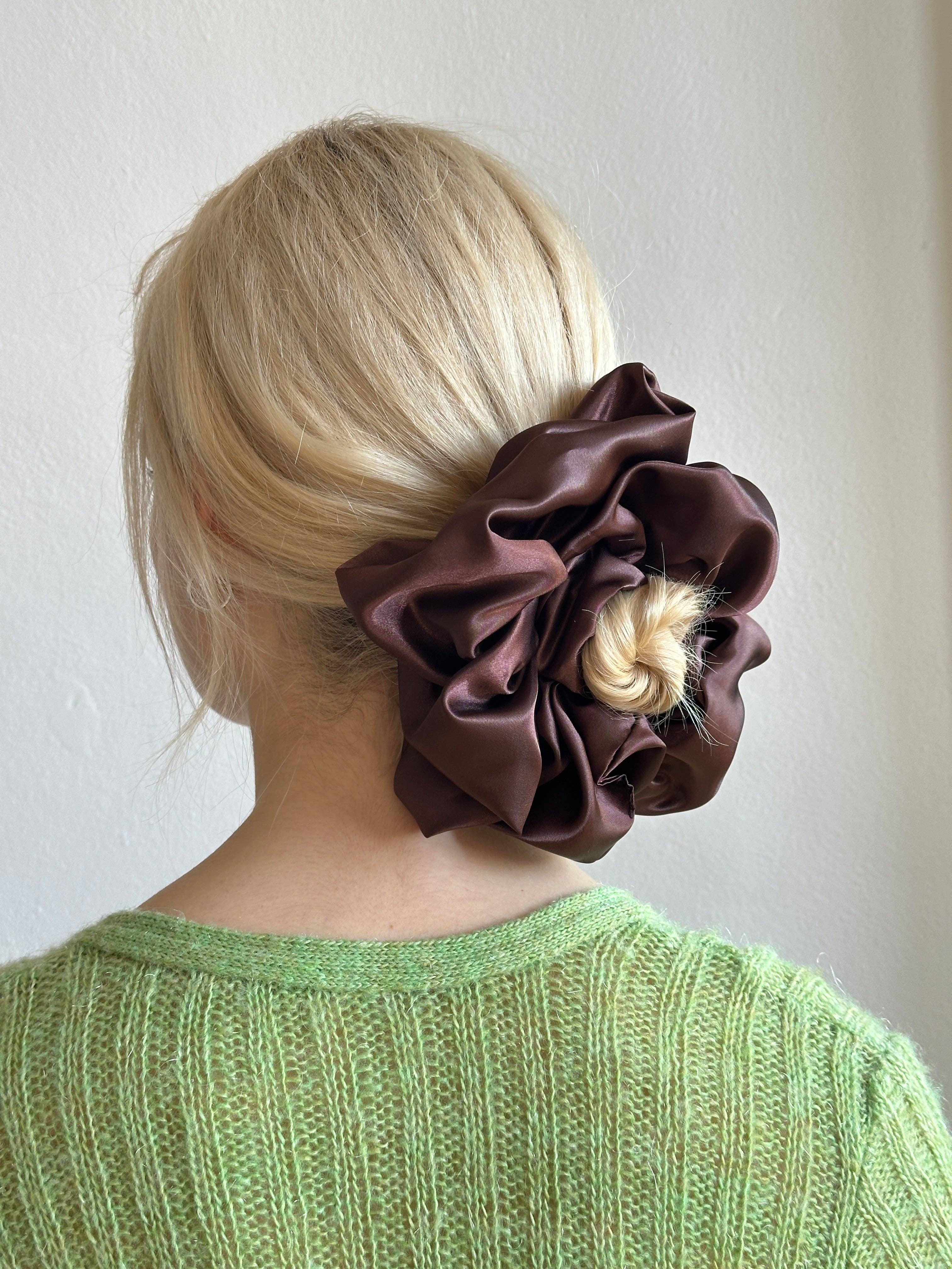 Room Shop – wholesale Scrunchie - Women’s – Giant Satin Scrunchie11