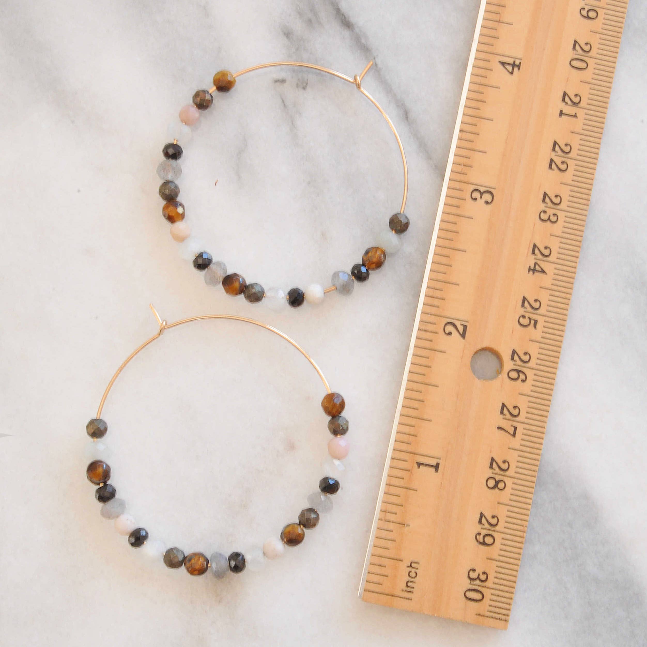 Libby & Smee - Vendita all'ingrosso Orecchini a cerchio - Orecchini a Cerchio in oro con grandi pietre preziose20