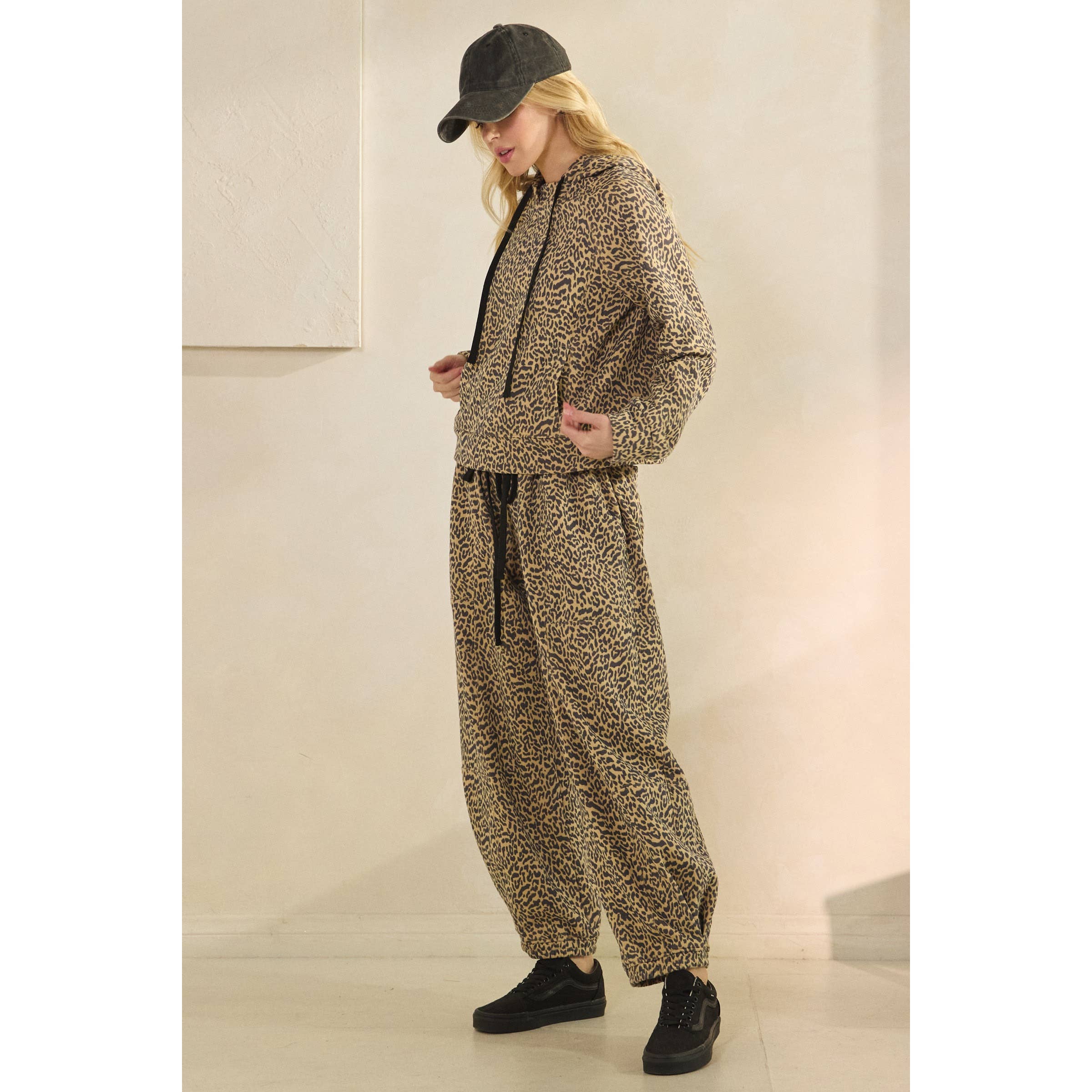 Veveret - Wholesale Pants - Women's - Printed French Terry Pants49