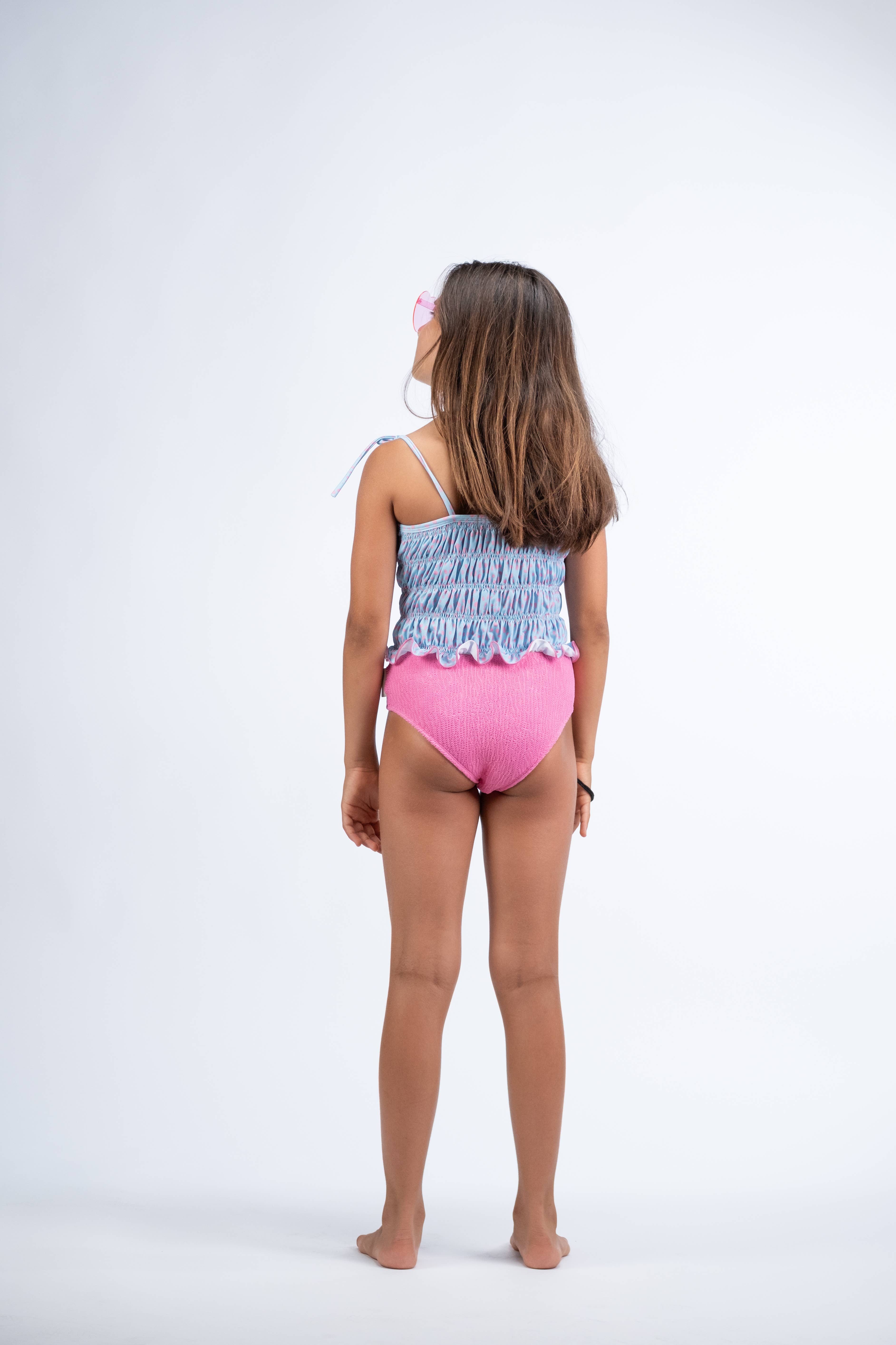Paperboat – Engroshandel Badedragt - Børn – Badedragt til piger med lyserøde prikker og flæser3