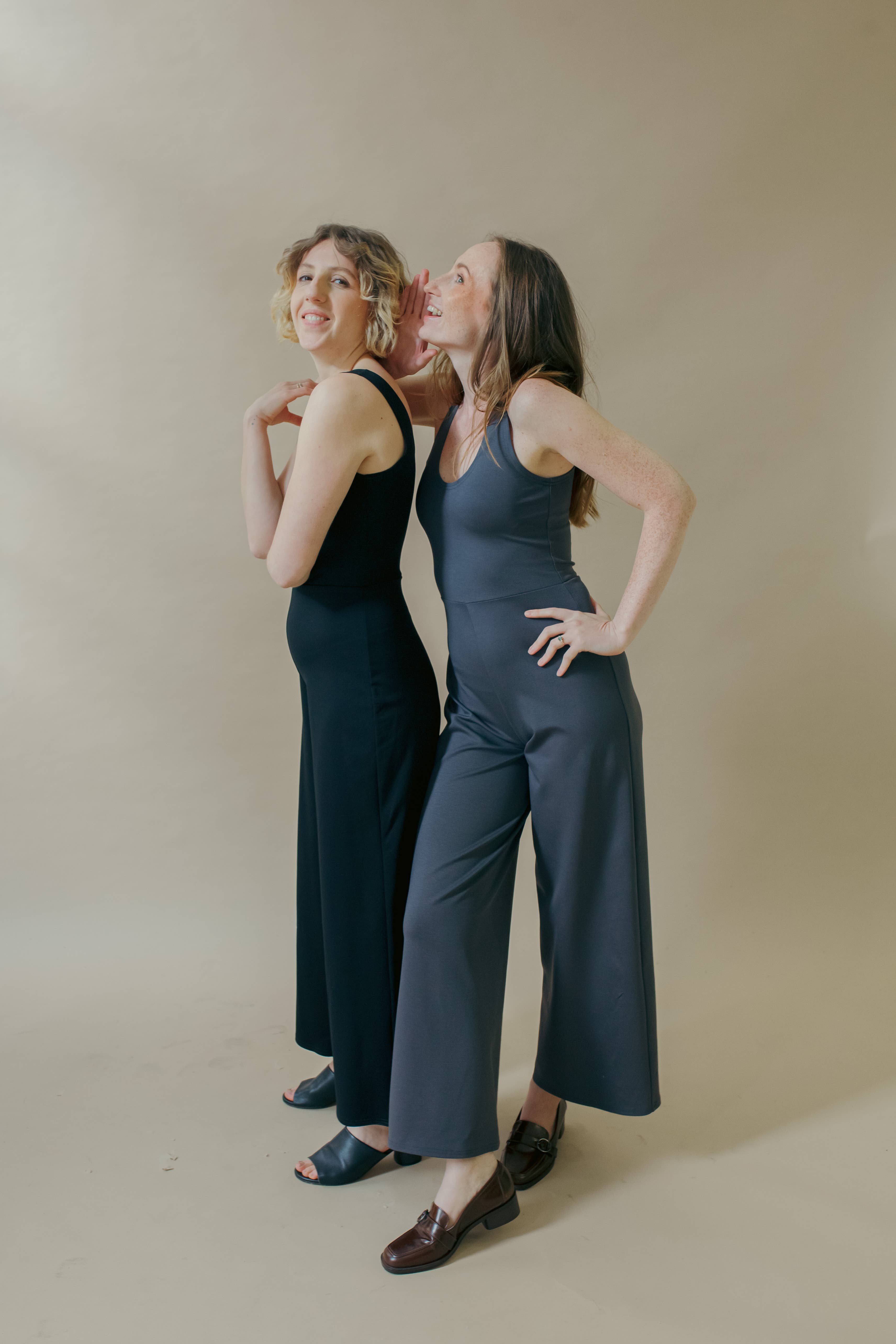 VIKTORIA&VIKTOR - Wholesale Jumpsuit - Dames - JERSEY VIOLA jumpsuit met uitsparing6