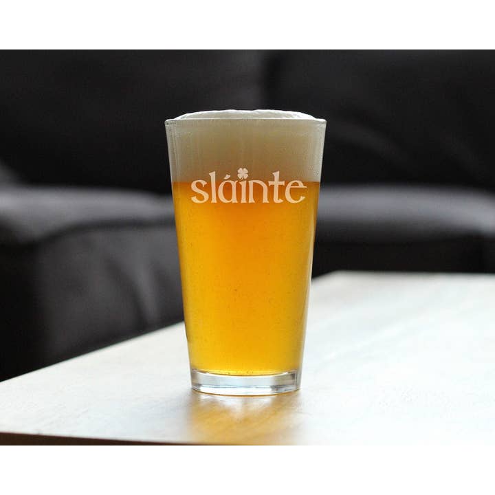 bevvee - Wholesale Beer Glass/Mug - Cheers Irish Slainte Pint Glass for Beer St. Patricks Gifts1