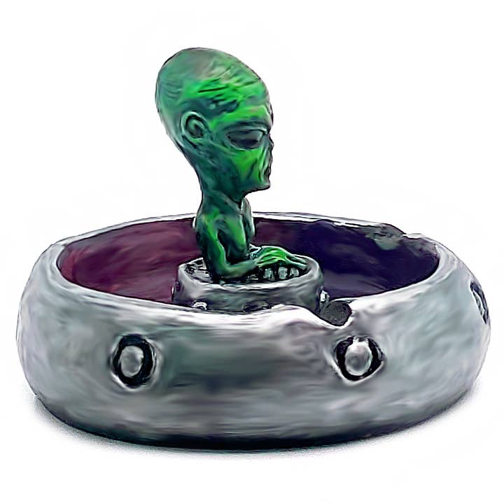 Pichincha - Wholesale Ashtray - Green Alien Flying Saucer Figurine Round Ash Tray2