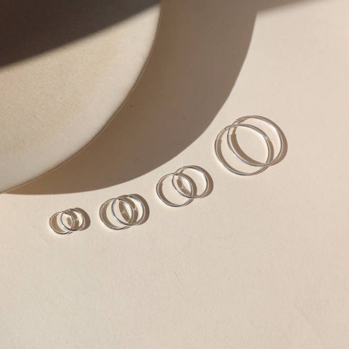 Token Jewelry – wholesale Hoop earrings – Goldie Hoops2