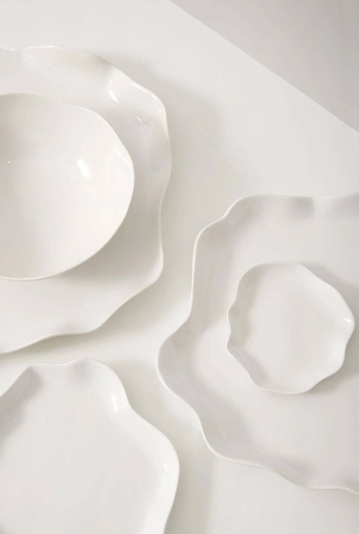 MARTINAS HOME - Wholesale Dinnerware Set - WHITE LOTUS COLLECTION SET | Full Dinnerware Service1