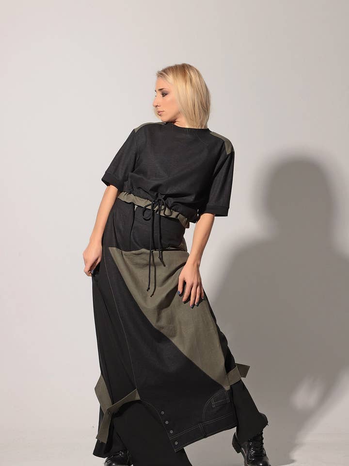 Jupe longue en lin avec détail en jean inversé : |KENGA| pour la vente par ADEPTT