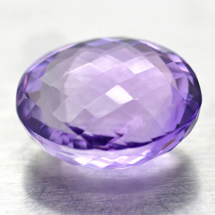 27.67ct Améthyste taille ovale avec damier pour la vente par Naturjoya