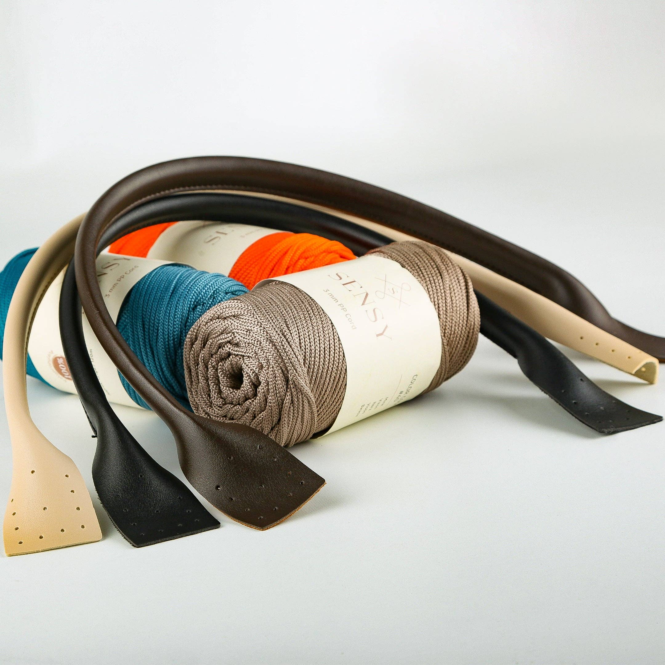 Sensy – Großhandel Schulterriemen – Unisex – PU-Ledertaschenriemen mit Ohrform-Ende (60 cm) (2 Stück)11