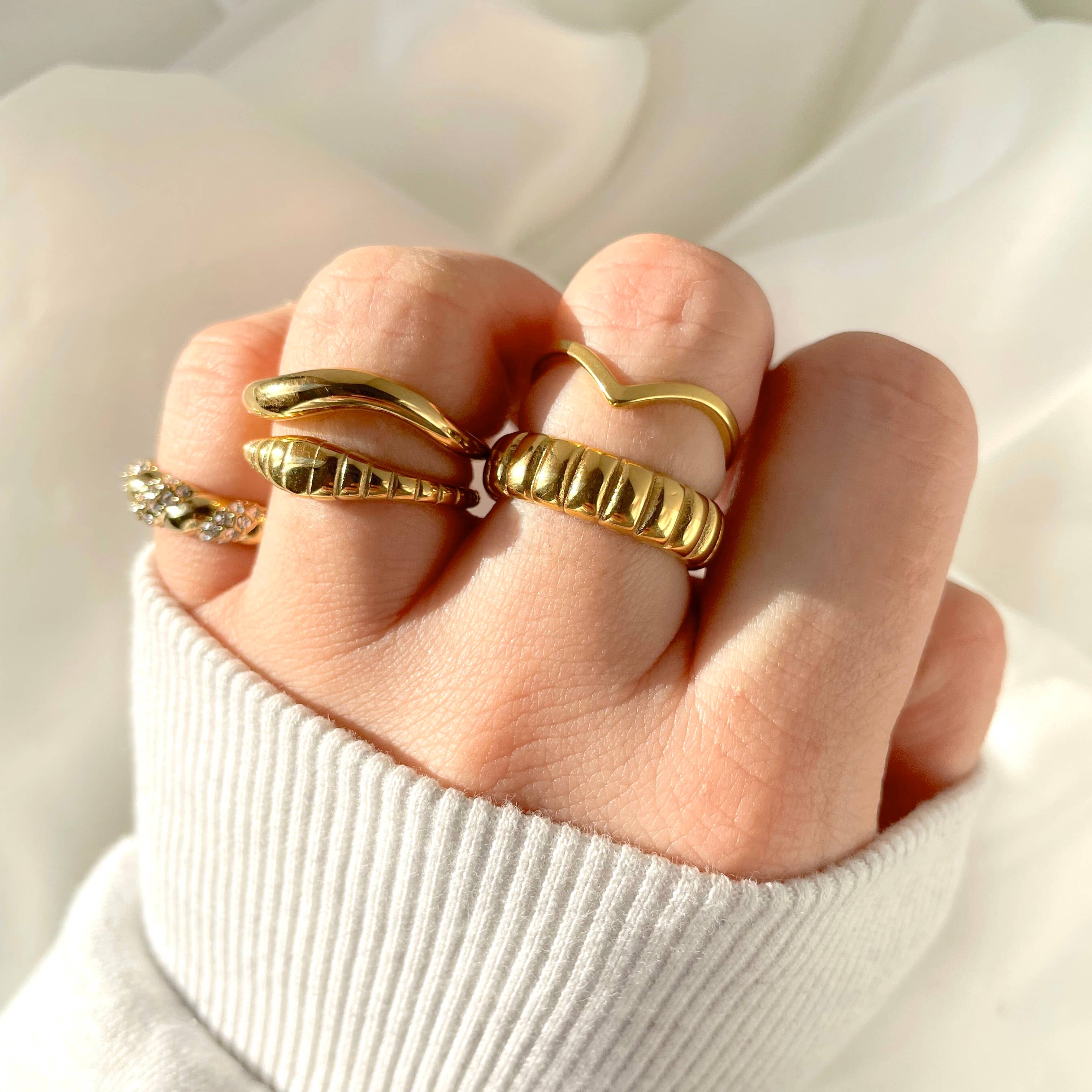 Blueyejewelry – wholesale Band/stacked ring – Gold Stacker Rings - Tarnish-free Dainty and Bold Rings21