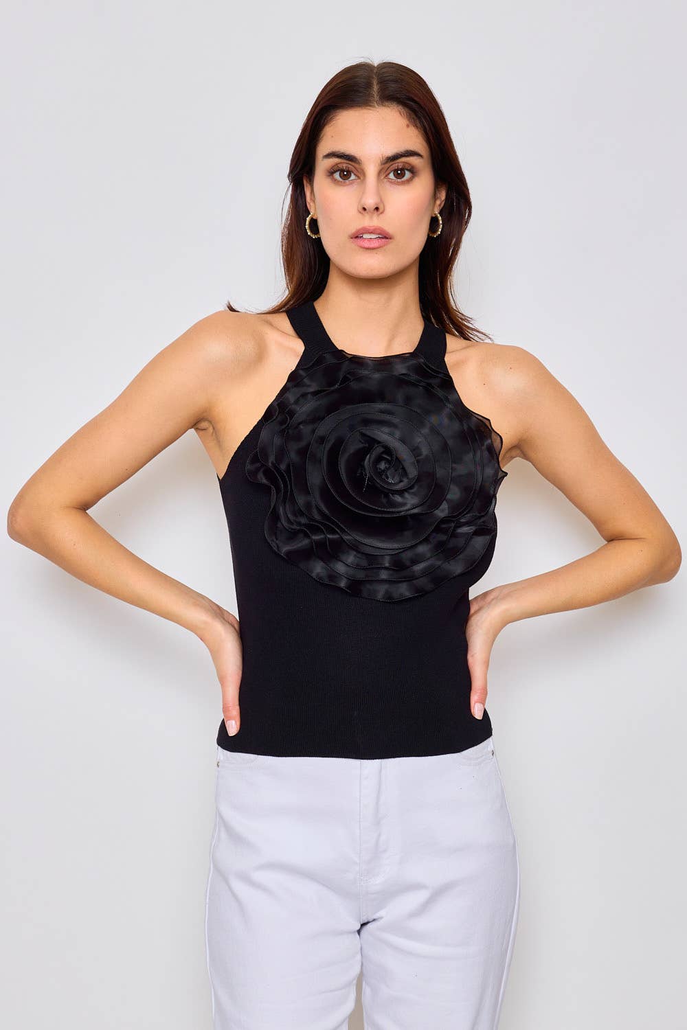 Frime - Wholesale Blouse - Women's - Sleeveless top with embossed flower on the front - 24624