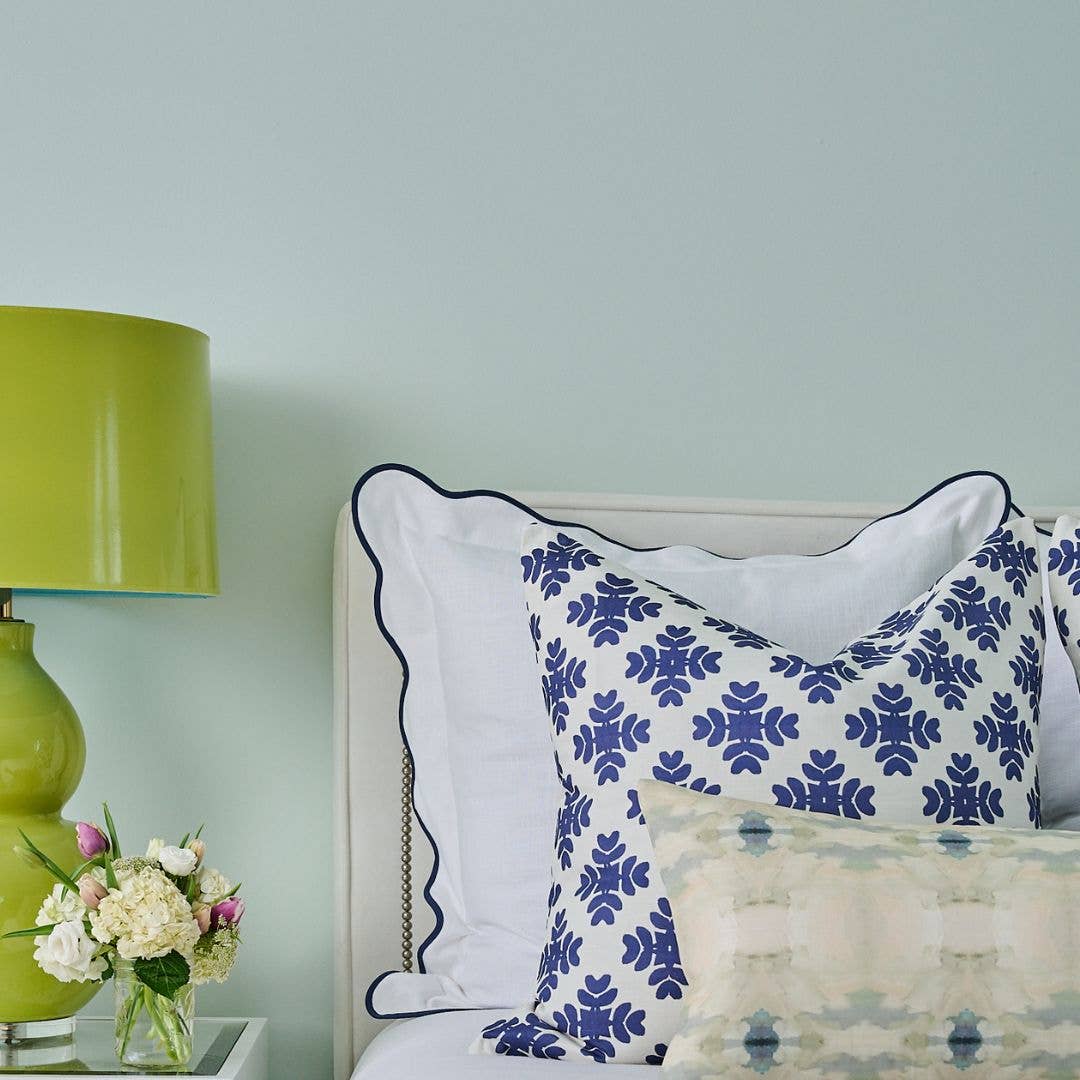 Laura Park Designs - Wholesale Bedding Pillowcase/Sham - Scalloped Sham, Navy / White3