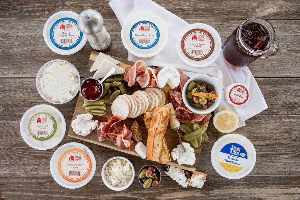 Prairie Fruits Farm & Creamery - Wholesale Cheese - Chevre- Cracked Pepper 3Ib Tub (Spreadable Goat Cheese)2