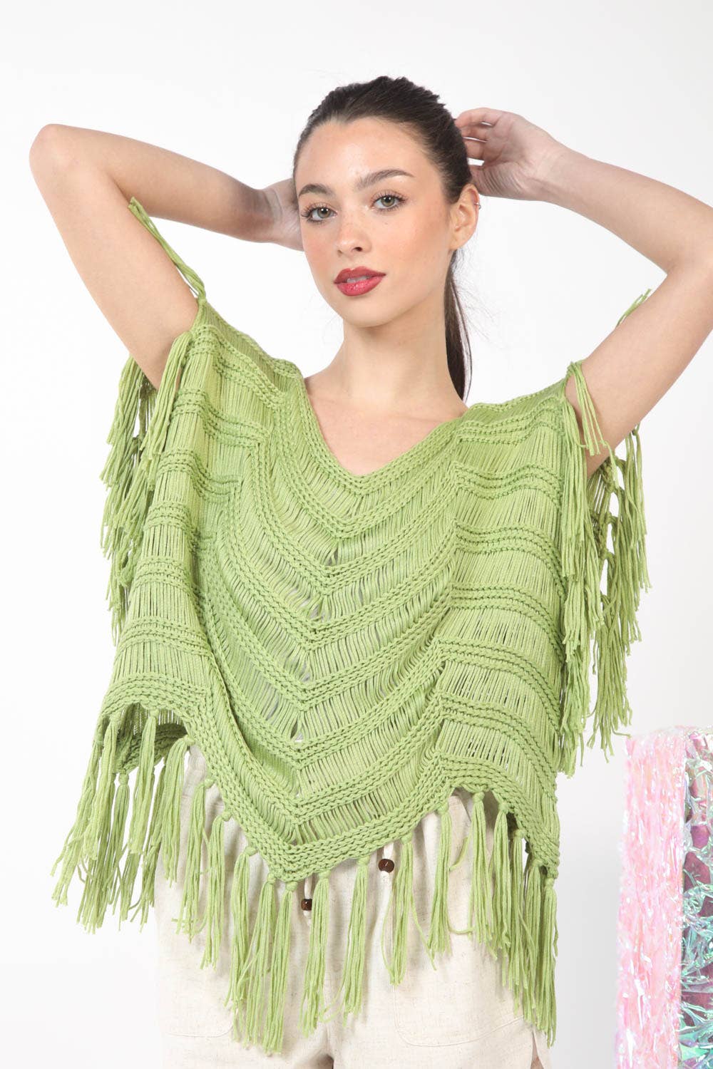 VERY J – Großhandel Strickoberteil – Damen – 12W3006N-Oversize-Pullovertop mit Fransendetail6