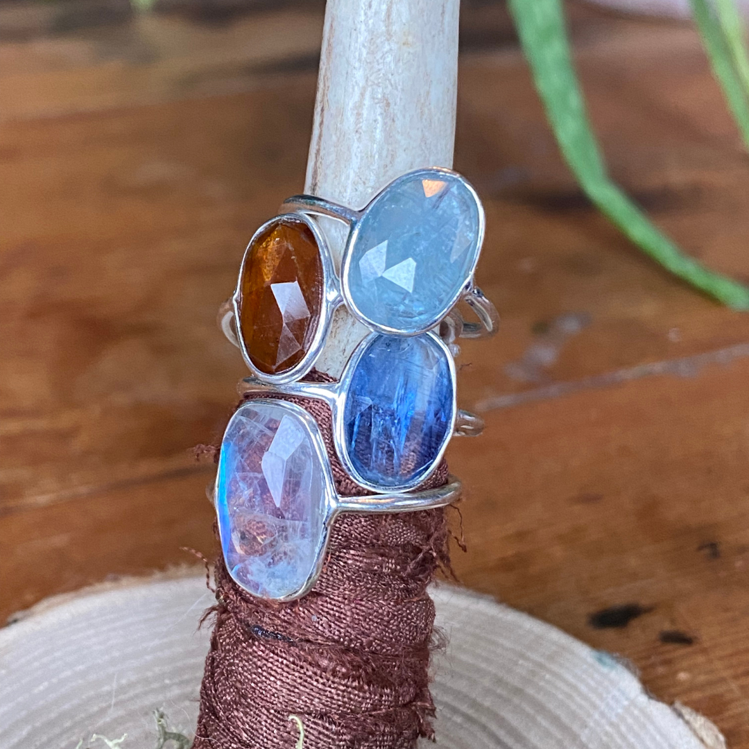 Seeds - Wholesale Single Stone/Solitaire Ring - Sterling Silver Band Abstract Stone Ring Moonstone, Kyanite 9