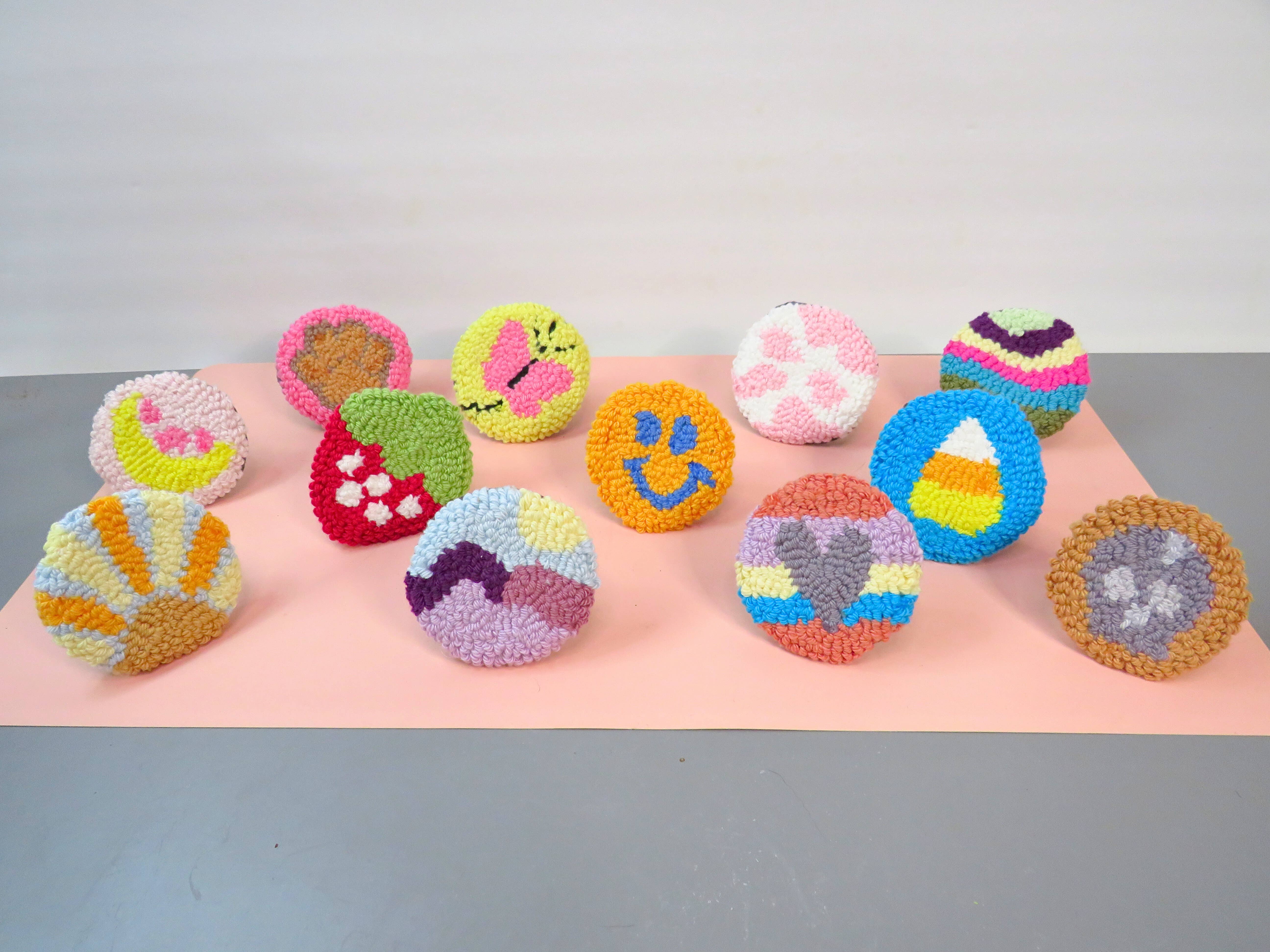 Daralyn's Designs – wholesale Car Freshener - Women’s – Punch Needle Fall Mix Car Vent Freshener Clips - Set of 1215