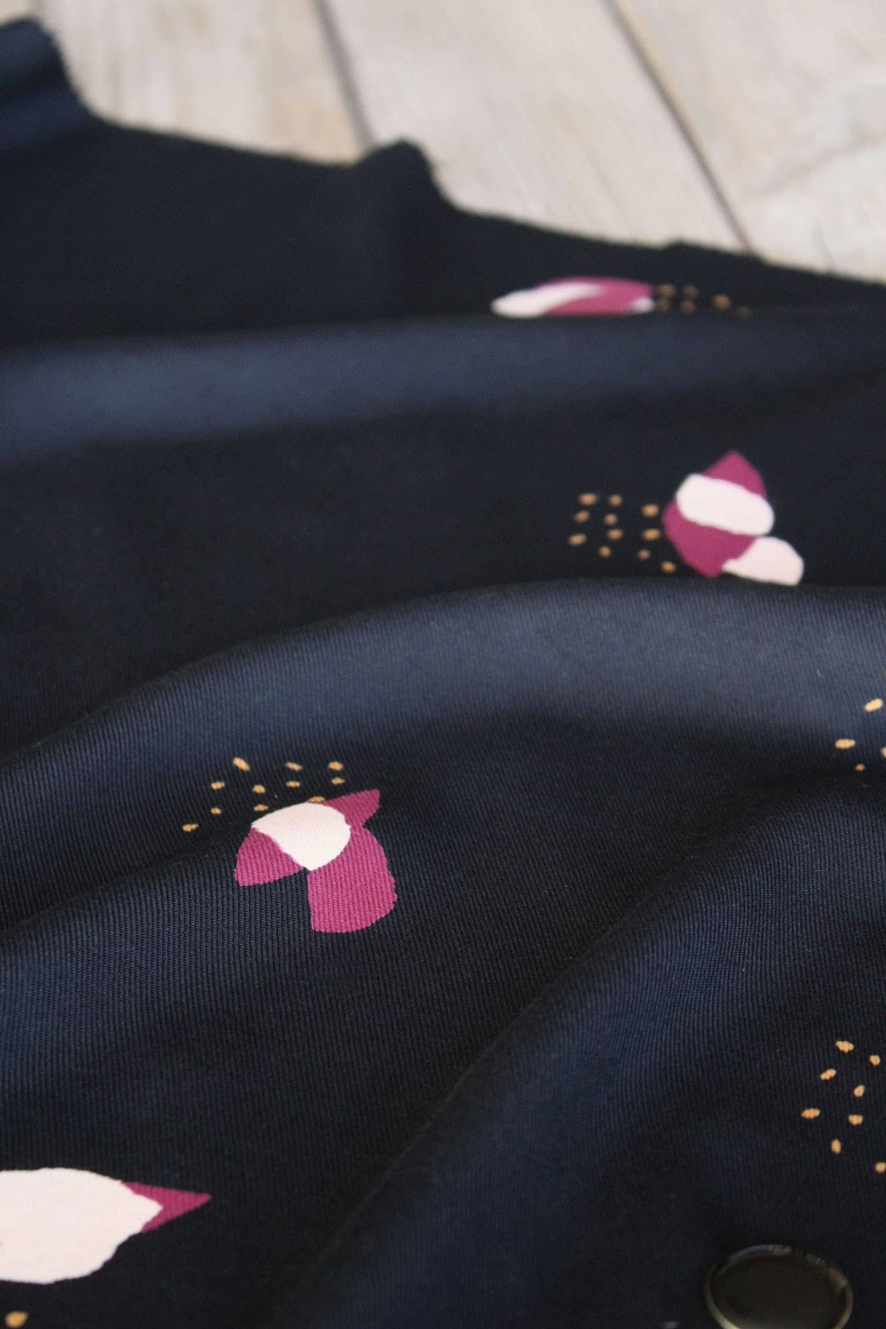 Eglantine et Zoé - Wholesale Fabric - Fago Black Liquorice Viscose Twill Fabric0