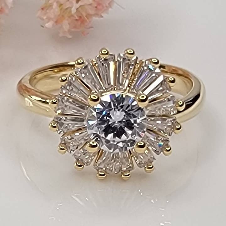 CUBIC ZIRCONIA ADJUSTABLE RING. for wholesale by BETTYOH INC