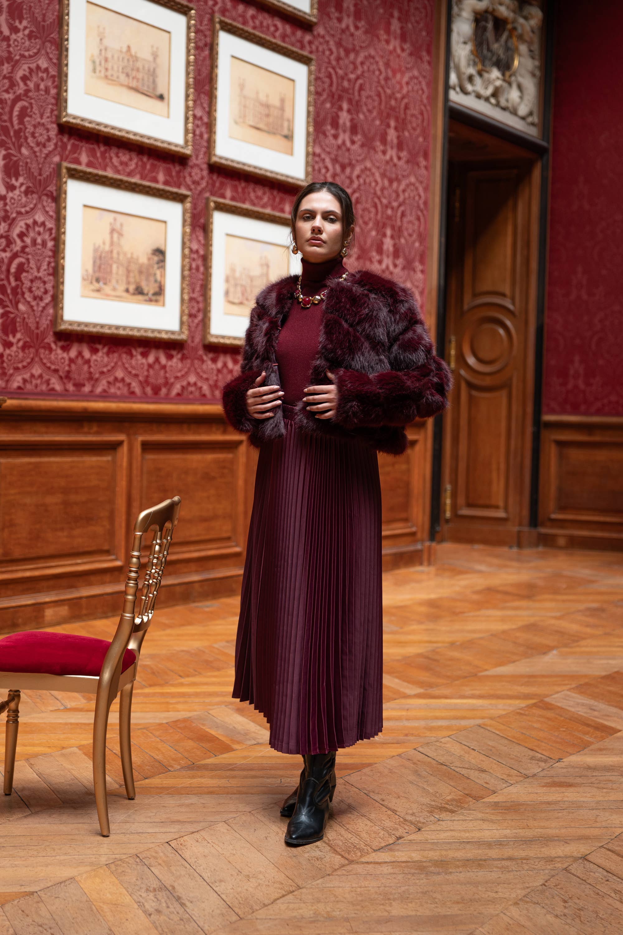 CHOKLATE PARIS – Großhandel Jacke – Damen – Paula kurze Jacke aus Kunstpelz - Y16826