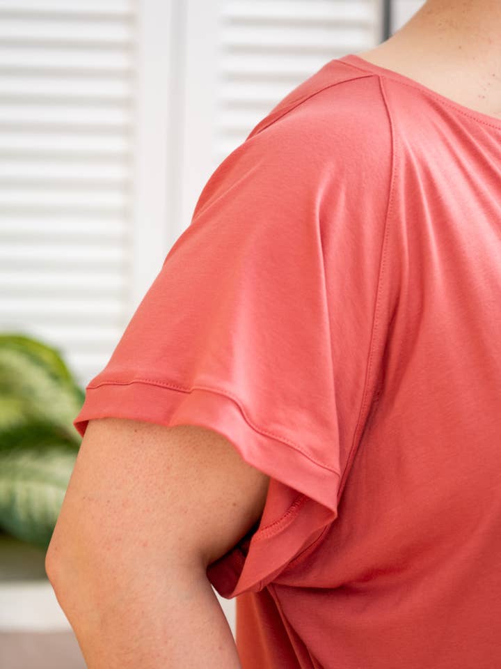 Knieriem Designs - Wholesale Dress - Women's - Short Sleeve Coral Knit Dress w/Pockets in Rayon Lycra3