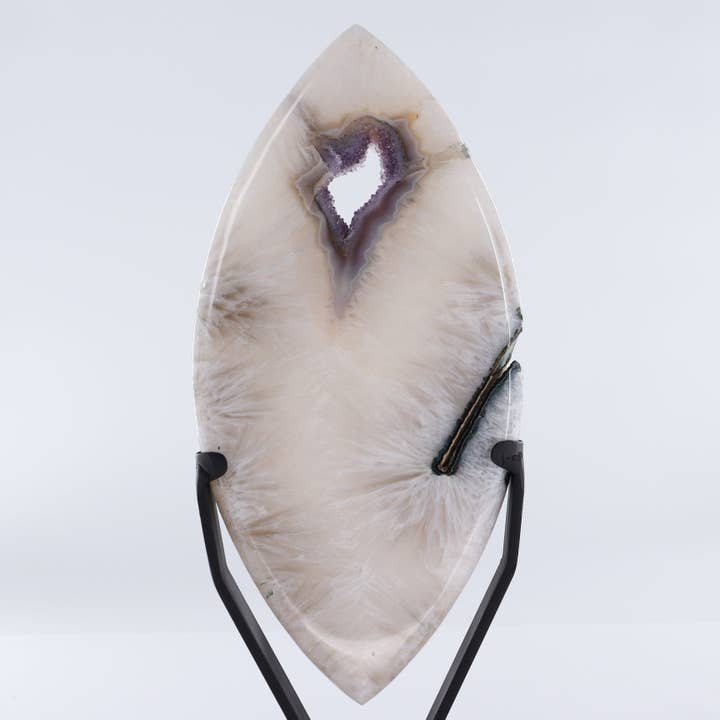 Mi Esperanza Minerals - Wholesale Decorative Tabletop Object - Agate Freeform on Stand1