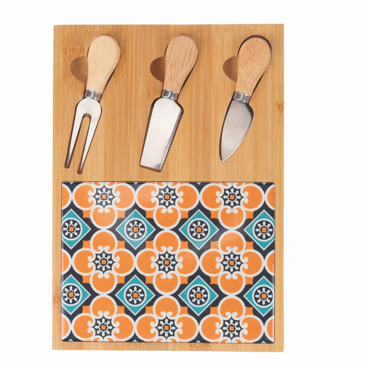 VdE Tivoli 1996 - Wholesale Cutting Board - VALLADOLID CHEESE BOARD 4ASS WITH 3 CHEESE KNIVES2