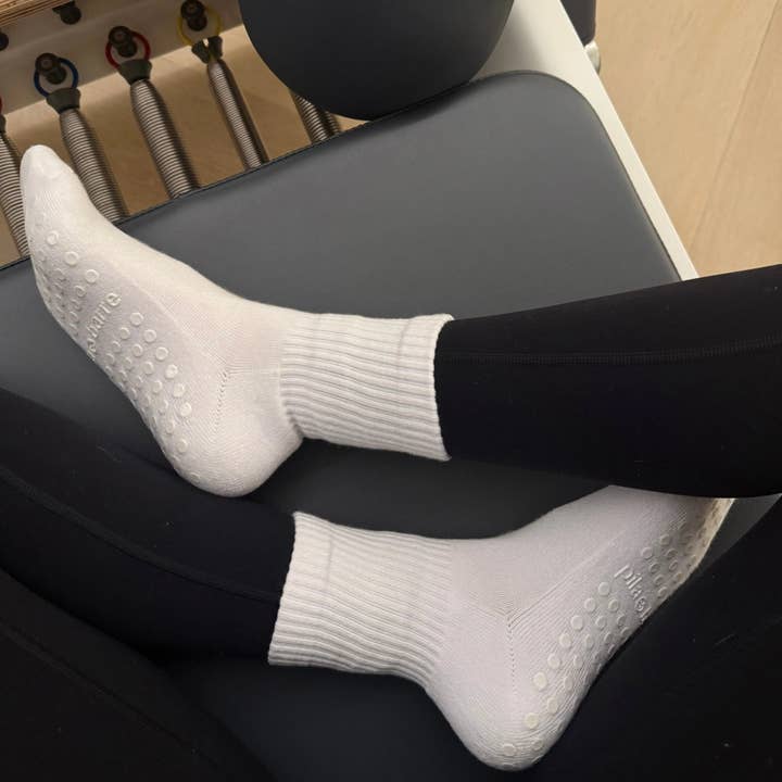 Pilabarre - Wholesale Socks – Women's - PILA Plain Best White Grip Socks4
