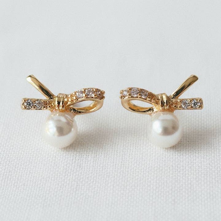 Chic Bow Design Pearl Earrings for wholesale by Ellemadera