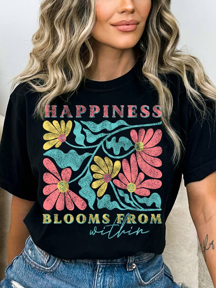 BT1478 T Le bonheur s'épanouit de l'intérieur pour la vente par BouTeeQue Closet