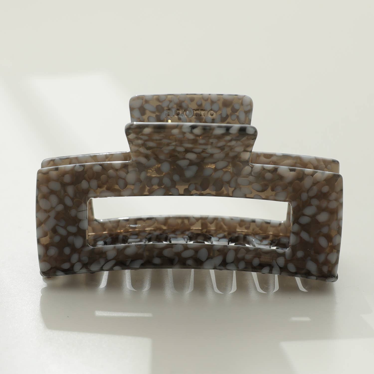 Assorted Luna Medium Vintage Stone | Classic Med Rectangle Claw Clip for wholesale on Faire7