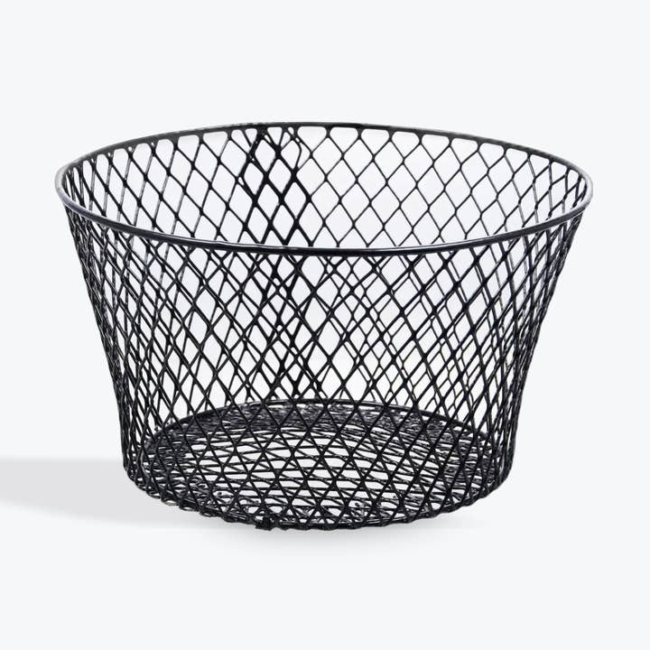 Paniers ronds en fil métallique revêtu de vinyle pour la vente par Lee-Jay Candle Co.