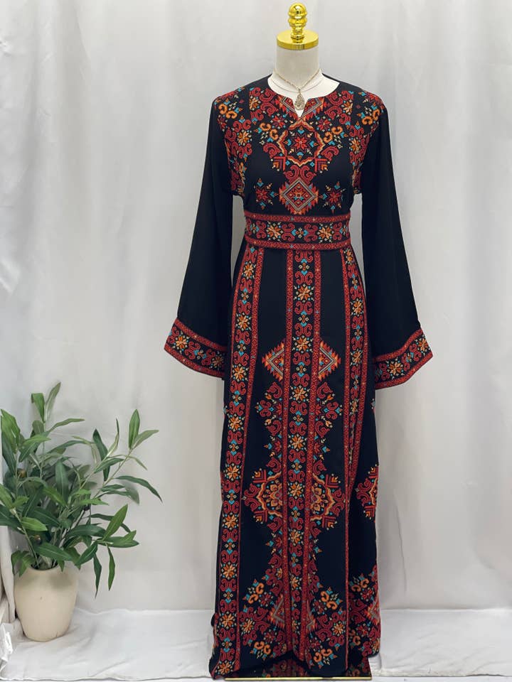 Palestinian Embroidered Dress – Classic Tatreez Style for wholesale by Palestinian Elegance