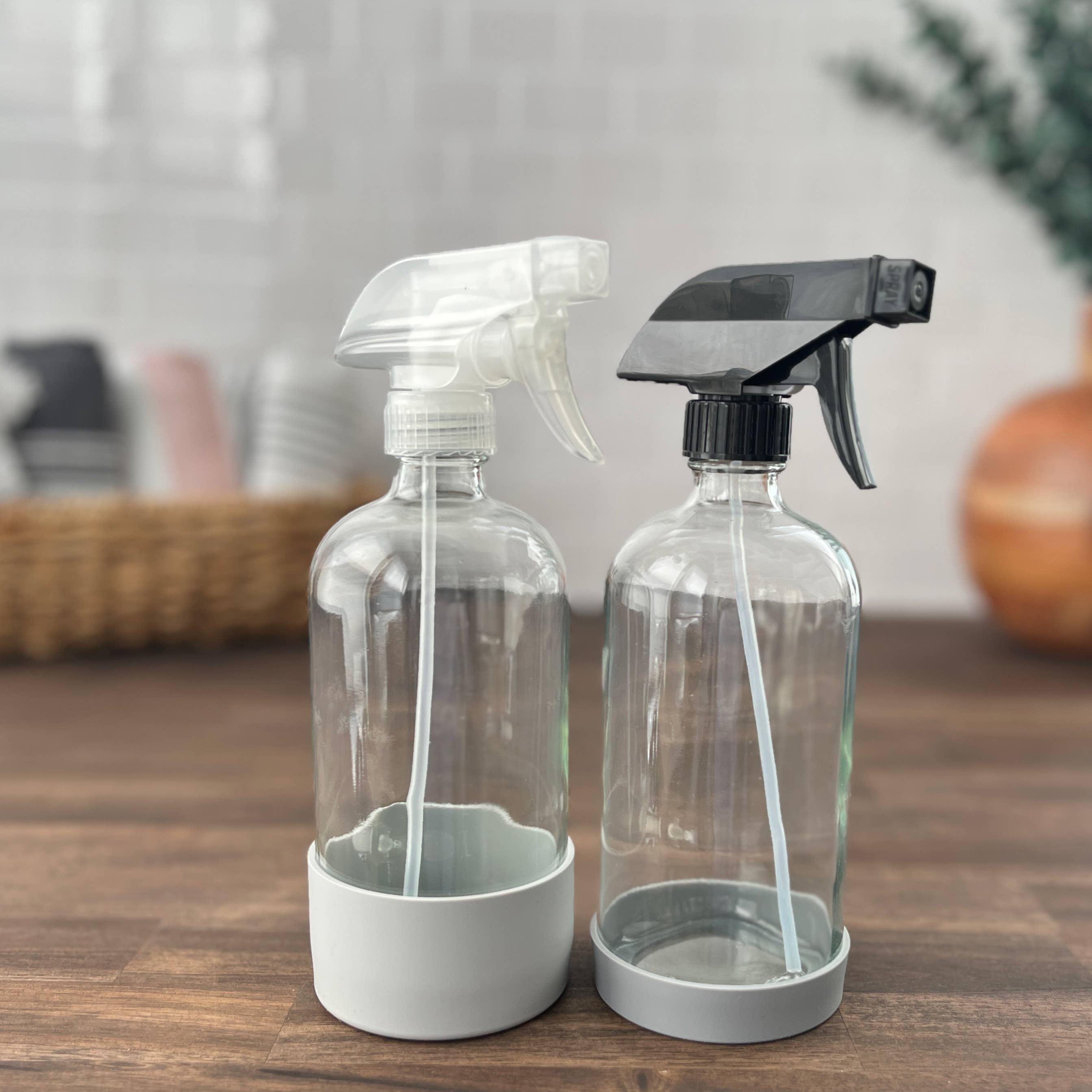 The Bottle Shoppe - Wholesale Spray Bottle - 16oz Clear Bottle with Silicone Sleeve | Pump, Cap, Sprayer6