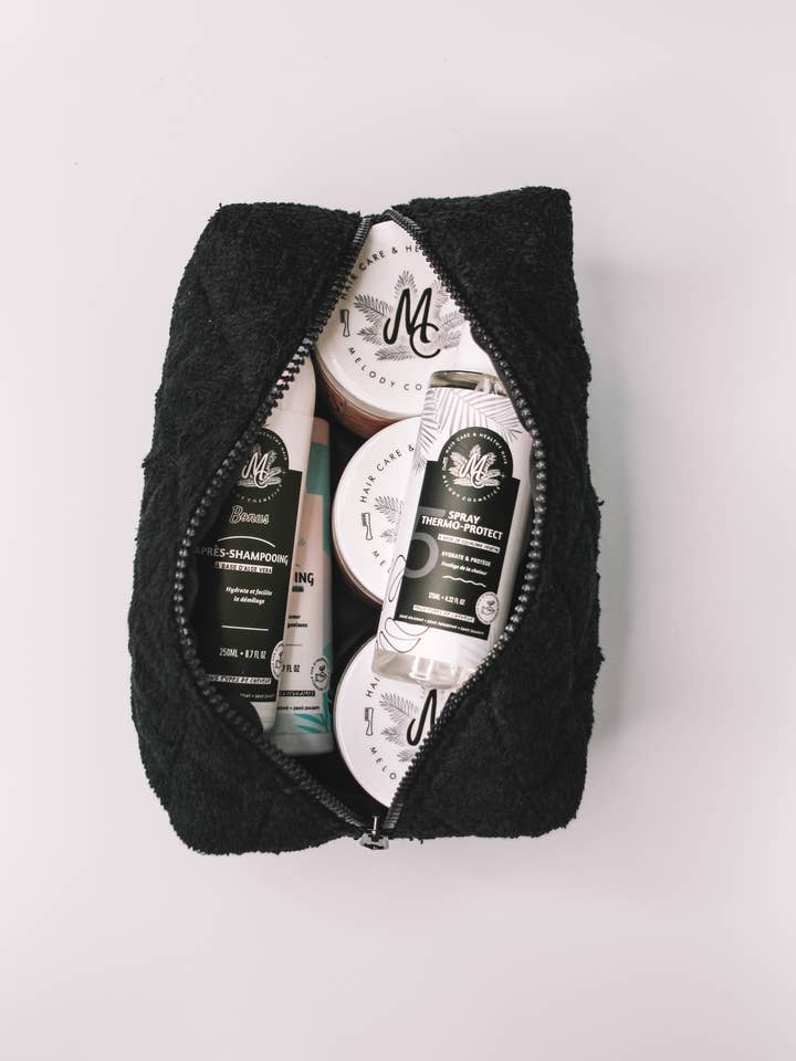 KULTURBEUTEL für den Großhandel von MELODY COSMETICS