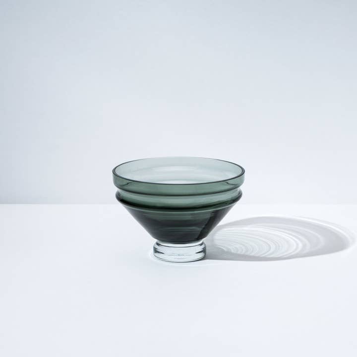 Nicholai Wiig-Hansen - Relæ - glass bowl - small - cool grey for wholesale by raawii