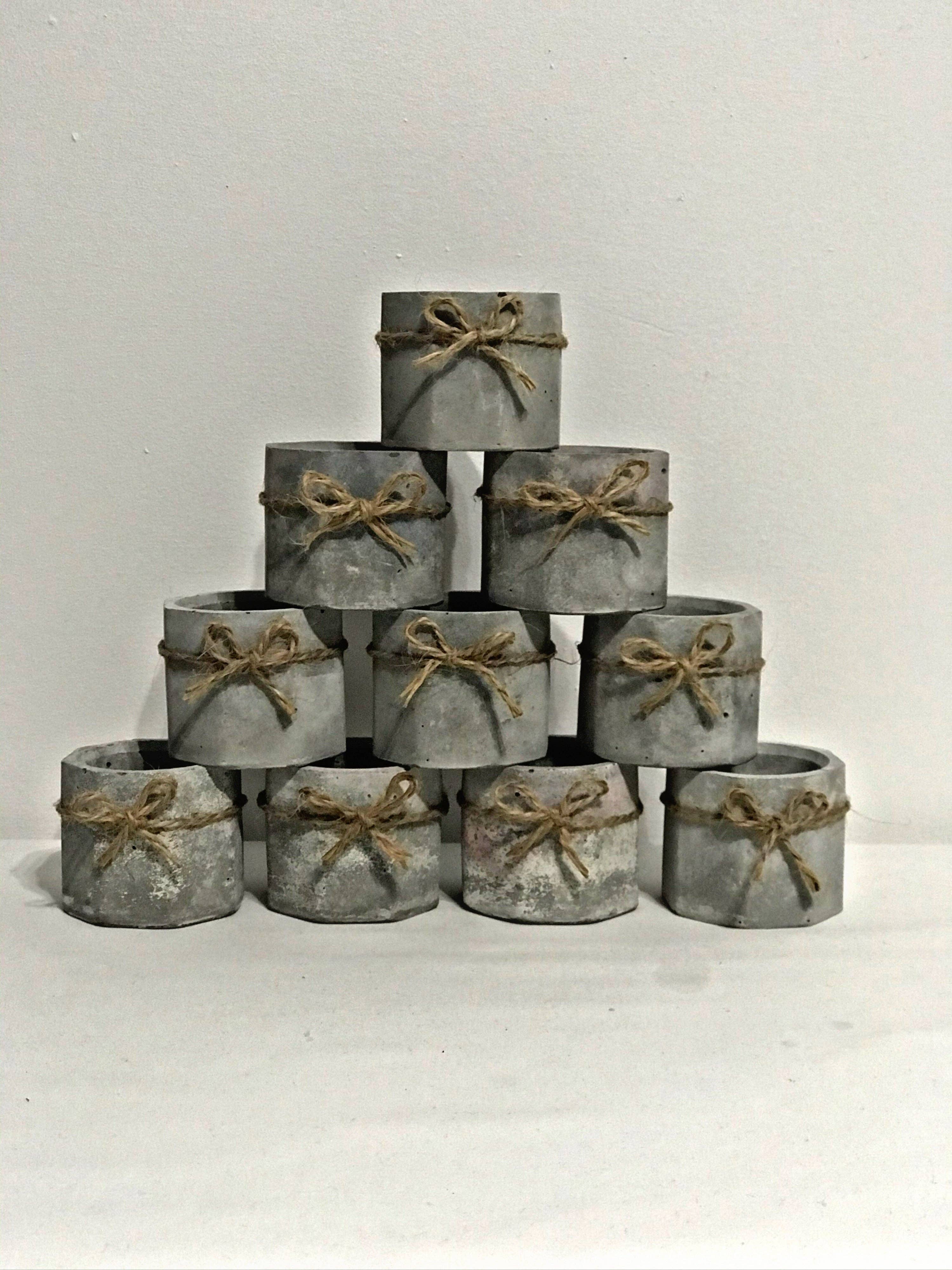 Luxdecor6 – wholesale Candle holder – 12pcs Handmade Eco Friendly Empty Candle Vessels Jars Grey1